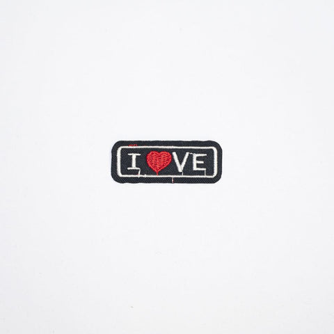 PC2101 - I Love Small Badge (Iron On)