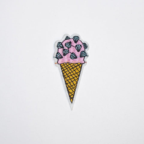 PC2056 - Pink Waffle Ice Cream Blue Topping (Iron On)