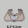 PH773 - 2 Hand For Heart (Iron on)