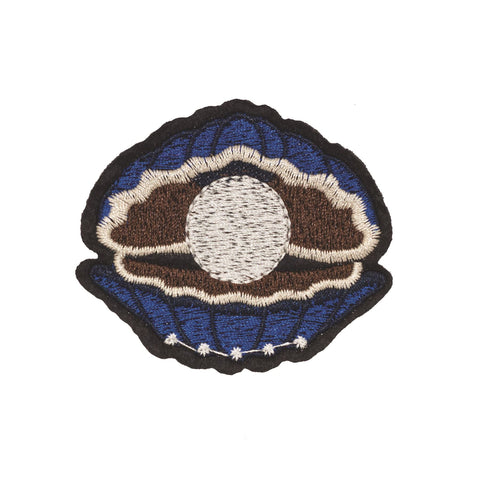 PC2341 - Pearl with Blue Shell (Iron on)
