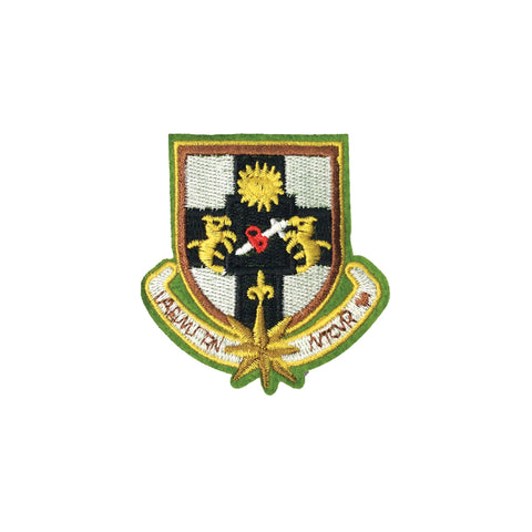 PC3764 - Horse Flag Crest Badge (Iron On)