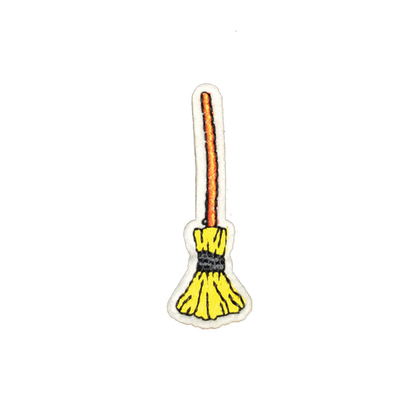 PC3907 - Wizard Witches Flying Stick Broom (Iron On)