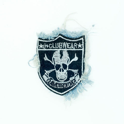 PC2706 - Denim Pirates Badge (Sew On)