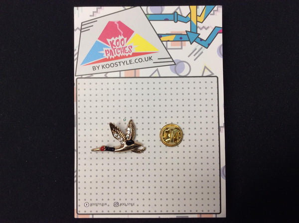 MP0182 - Gold Flying Goose Bird Metal Pin Badge