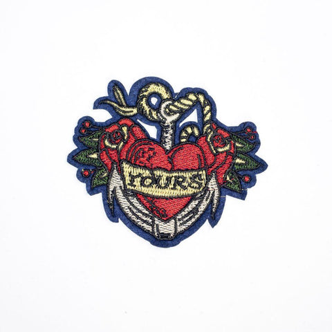 PC2106 - Anchor Heart S (Iron On)