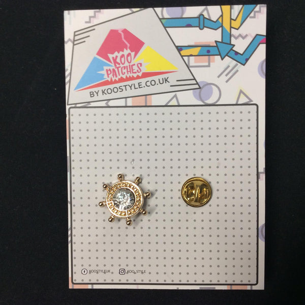MP0239 - Gold Crystal Crown Steering Wheel Boat Ship Metal Pin Badge