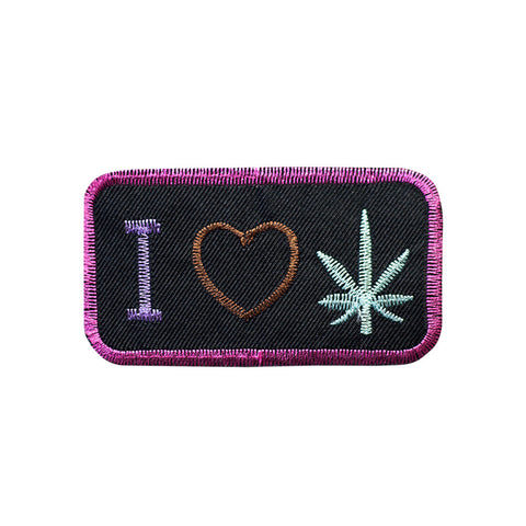 PT650 - I love Marijuana (Sew on)