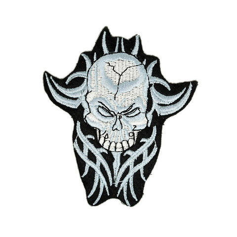 PS1574 - Decorated Skull (Iron on)