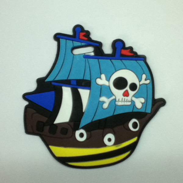 L00376 - Pirate Ship Luggage Tag