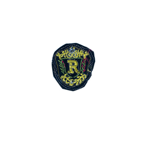 PT1129 R Badge (Iron on)