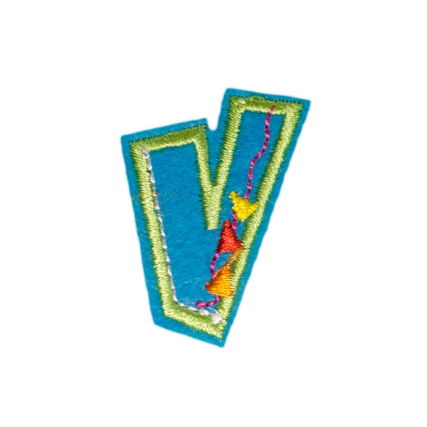 PH1038V - V letter (Iron on)