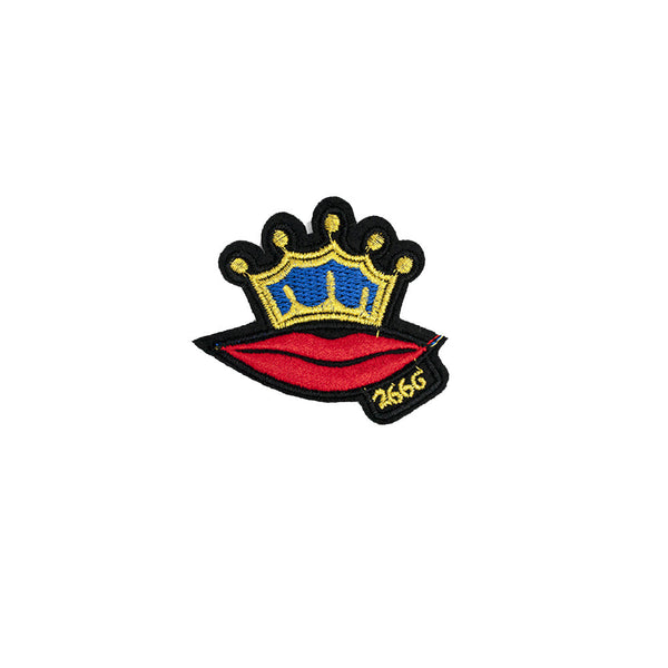 PT1294 - Crown and Lips (Iron on)
