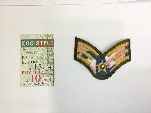 PS1598 - Army Star Badge (Iron on)