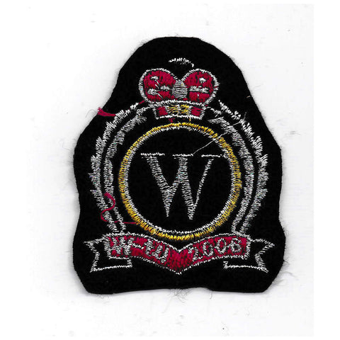 PT1157 W Badge (Iron on)